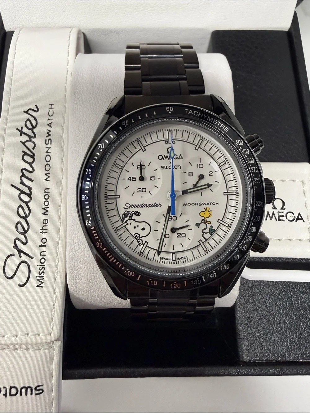 MoonSwatch MOD Mission to the Moon Snoopy Rare on Stainless Steel